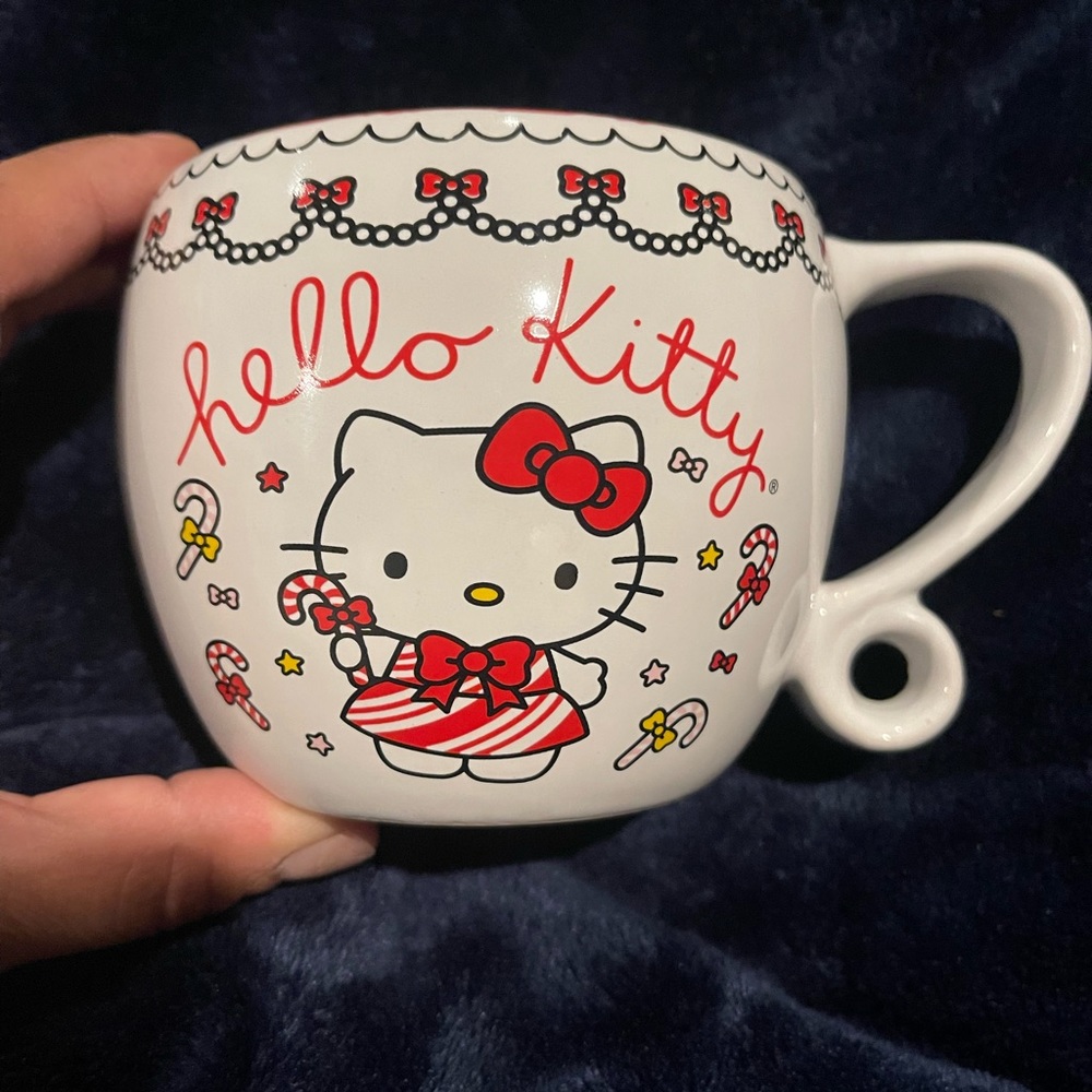 Hello Kitty peppermint mug